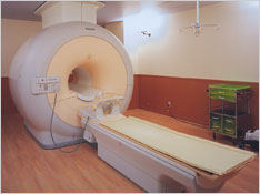 オランダ製1.5テスラ精密MRI