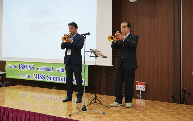 当院理事長と院長の余興